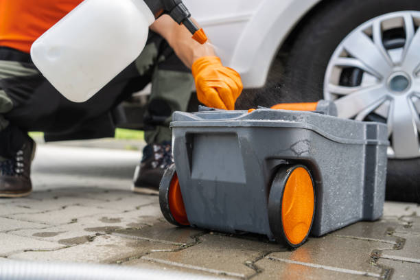 Portable Toilet Options We Offer in Murphy, MO